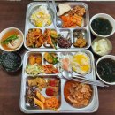 정갈한뷔페 이미지