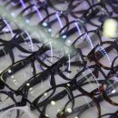 안경과사람들 이미지