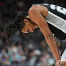 [칼럼] NBA 인사이더가 밝힌 데빈 바셀 관련 흥미로운 정보, 스퍼스에 도움될 수도 이미지