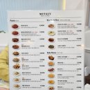 화이트하우스(솔비치) 이미지