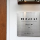 화이트브릭(WHITE BRICK) 이미지