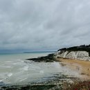 구름아래바다 이미지