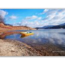 호숫가의아침 이미지