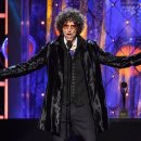 Howard Stern reveals cancer scare: &#39;All I&#39;m thinking is, I&#39;m going to die&#39; by Suzy Byrne 이미지