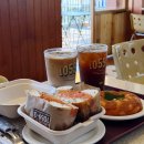 컨 하우스 | 행궁동 카페 10593 베이글커피하우스 행궁점 나른한 평일 방문 후기