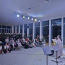 밀미리 | 🌌 양재천 수변문화쉼터, 서정적 공연으로 양재천의 밤을 수놓다.