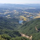 [금남호남성수만행]대성단맥종주(완)-상서바위봉 대성산(장수 남원) 솔숲봉(장수)-수시로 나오는 거대한 암벽에서 갈길이 모호해지다 이미지