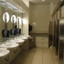 1-7 공중화장실 이미지