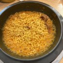 엉클부대찌개 둔곡점
