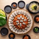 충무칼국수 보쌈 이미지