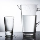 물을 하루에 얼마나 마셔야 하는 지 알고 계시나요? 이미지