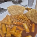 서울중랑초등학교 | 동심을 자극하는 학교 앞 떡볶이 맛집, 중랑 '미미미분식'