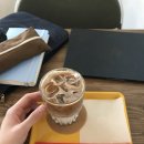 디그딥 | [장안동 카페] 디그딥(digdeep) : 집을 모티브로 한 아늑하고 귀여운 공간