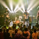 줄로 하는 공연 <점> 이미지