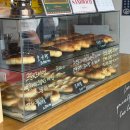 데메4길 | [통영] 통영소금빵 맛집 공유공간 작업실45 솔직후기