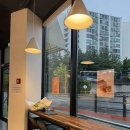 거여역 7번출구 | 거여역 무화과 깜빠뉴 스콘 베이커리카페 || 밀파니 || 대형 베이커리 카페 단체모임