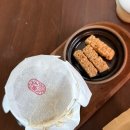 꽃품은도자기 | 송정 오션뷰 카페 바다를 품은 한옥 디저트 티하우스 수월경화