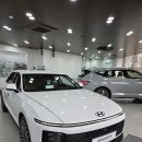 영종도 현대자동차 영종대리점 그랜저 하이브리드 아너스 화이트 색상