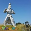 조형물J 이미지