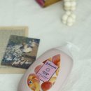 향기나라사랑이 | 향기가 좋은 바디로션 추천! 존슨즈 바디케어 아로마밀크 피치&amp;애프리콧. 사랑스러운 복숭아와 스쿠알란...