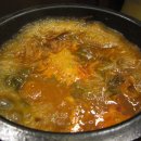 용수산 소반