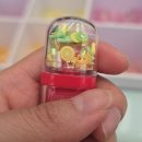 주노어뮤즈(주) | 서울 성수 어뮤즈 몬치치 콜라보 틴트 뚜껑 커스텀 도쿄 체리 발색