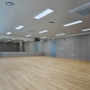 병점1동행정복지센터 3층 대강당 | 어느 곳에나 자유롭게 설치 가능한 퀵스텝마루 시공 후기