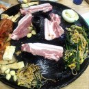 손이가솥뚜껑삼겹살 이미지