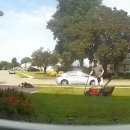 잔디휴가중 이미지