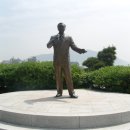 현인 동상 이미지