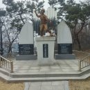 육탄 이희복 동상 이미지