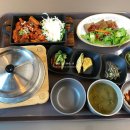 연화지소반