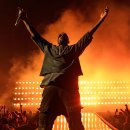 신전무대 이미지