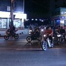 광복절 오토바이 폭주속 경찰이 막는다...! 이미지