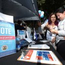 (NYT) How to Energize Demoralized Voters 이미지