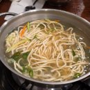 이가 | 수원-이가 물총칼국수 후기 (물총칼국수, 배추 만두, 수육)