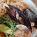 얼큰칼국수 이미지