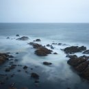 포하 앞바다 파도와 장노출 이미지