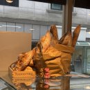 whose bakery(후즈 베이커리) 이미지