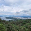 고기반햄반김치찌개 이미지