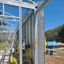 언덕위에 하얀집 이미지