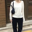 사색 니트로 완성한 오늘의 코디 | 송정동 주택개조 카페 하츠하우스 방문 후기