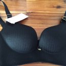 <b>나비앙</b> 겨드랑이브라+팬티세트 팝니다