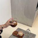 EINS(아인츠) | # 프랑크푸르트 카페 추천, 커피 맛집 eins zwei 후기☕✨