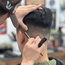 문스트럭 | 부천 바버샵 문스트럭바버샵 트렌디한 사이드파트 포마드 TAMA BARBER