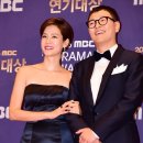 김지호·김호진 부부, 2016 MBC 연기대상에 나란히 참석 이미지