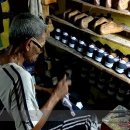 Proses Pembuatan Sepatu 이미지