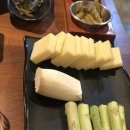 가호동33 | [호탄동 육식] 한우 구이! 소고기 육회 맛집이 생겨부렀다 (+야식털기 뉴욕야시장 감바스)