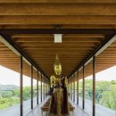 Shigeru Ban creates wooden Zenbo Seinei retreat on Japanese island 이미지