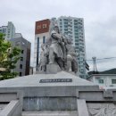 윤흥신장군상 이미지